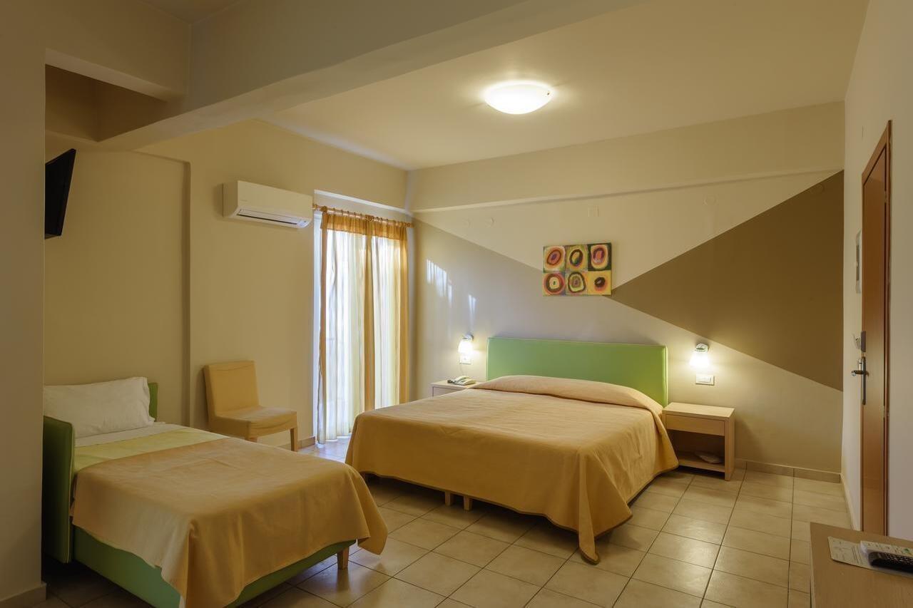 Park Hotel Nafplio Ngoại thất bức ảnh