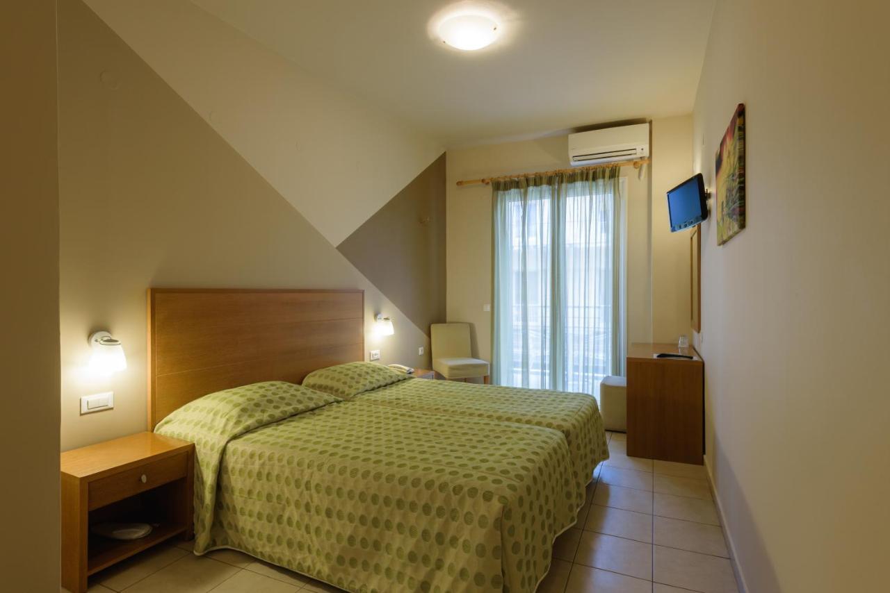 Park Hotel Nafplio Ngoại thất bức ảnh