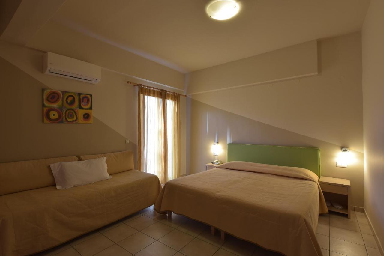 Park Hotel Nafplio Ngoại thất bức ảnh