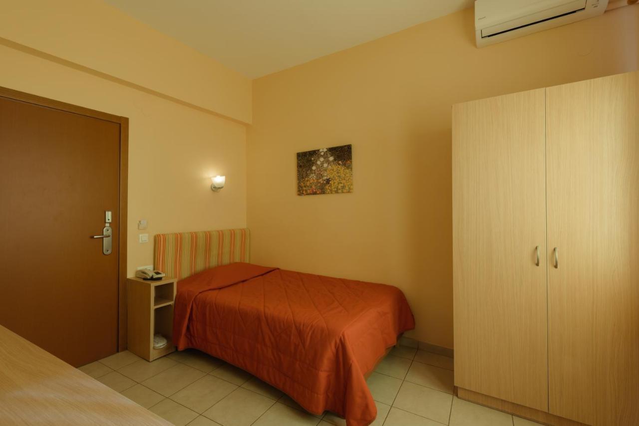 Park Hotel Nafplio Ngoại thất bức ảnh